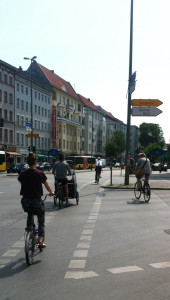 Typical marking & behaviour at junctions. The dotted-line bike lane usually sweeps onto the footpath after the junction.